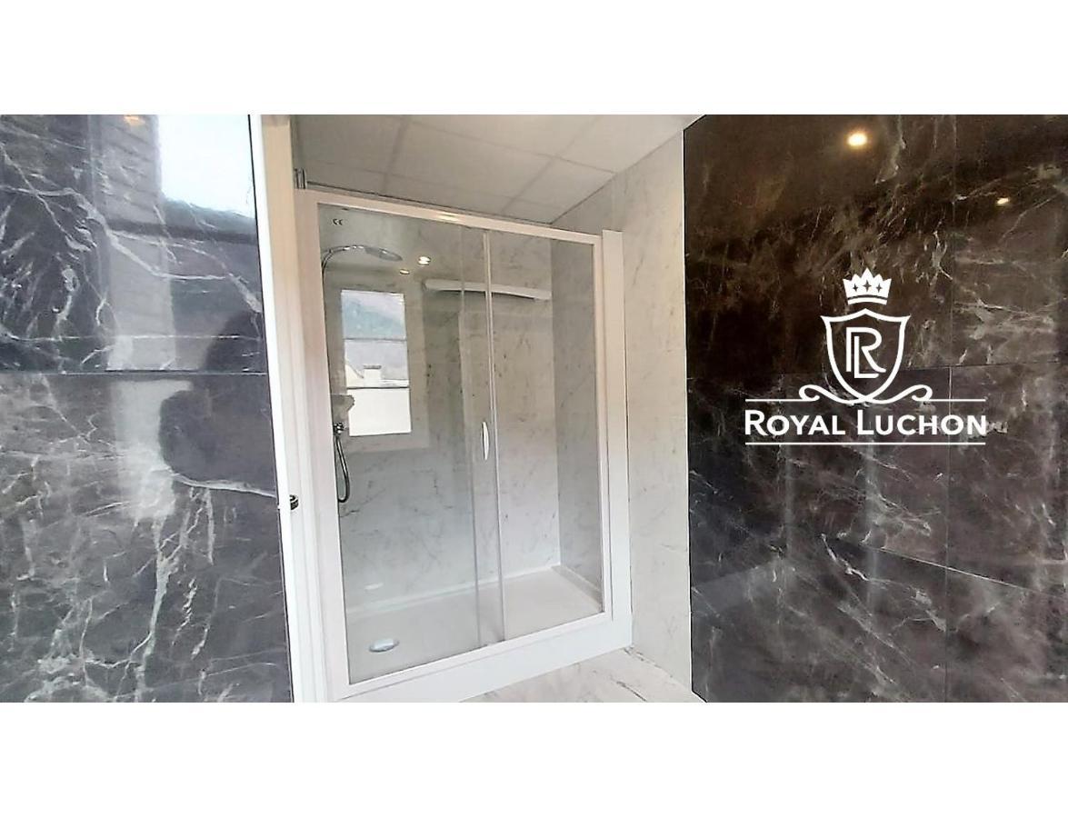 الشقق الفندقية Bagnères-de-Luchonفي  Royal Luchon المظهر الخارجي الصورة