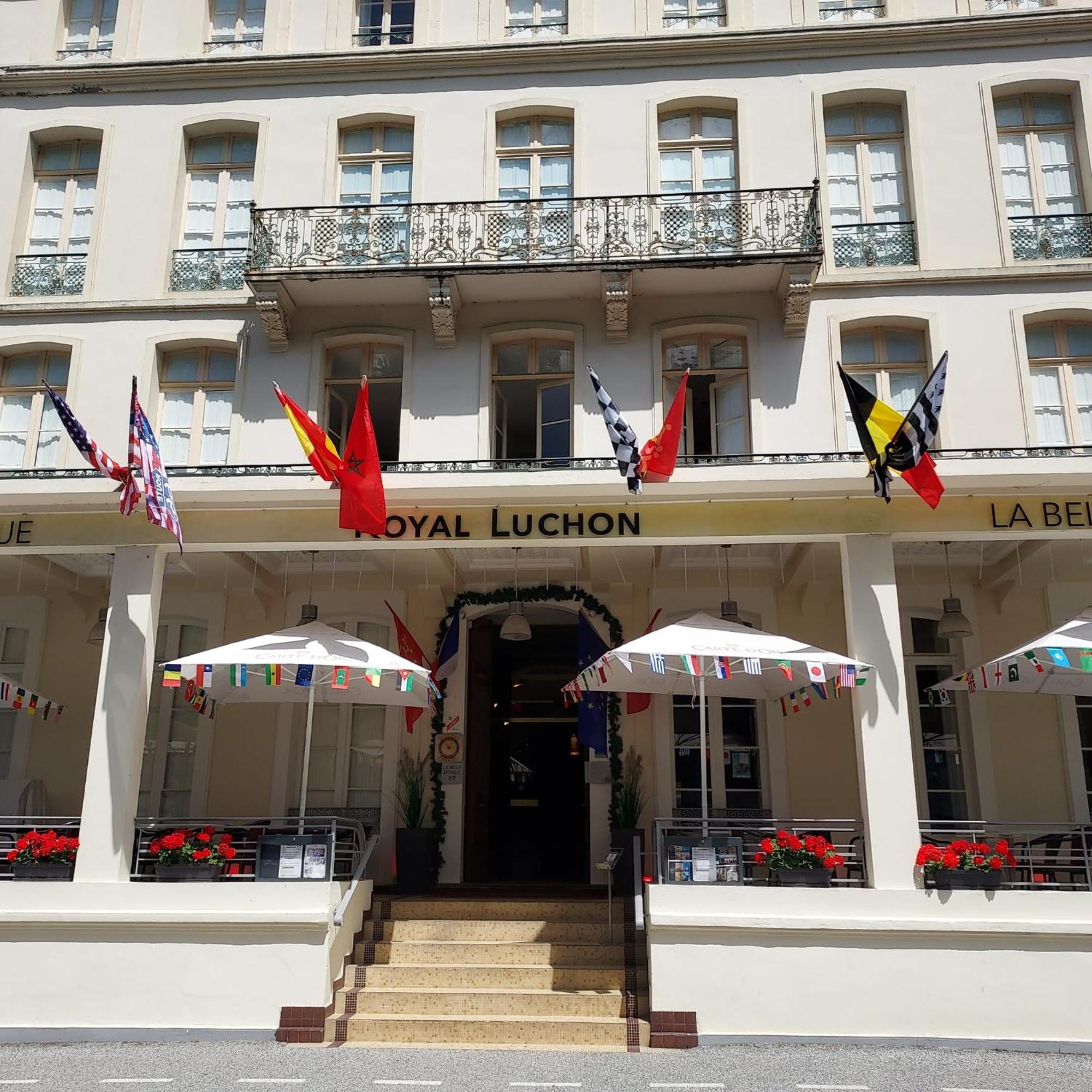 الشقق الفندقية Bagnères-de-Luchonفي  Royal Luchon المظهر الخارجي الصورة